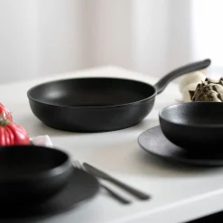 Fissler Stielpfanne 28cm schwarz^ Pfannen