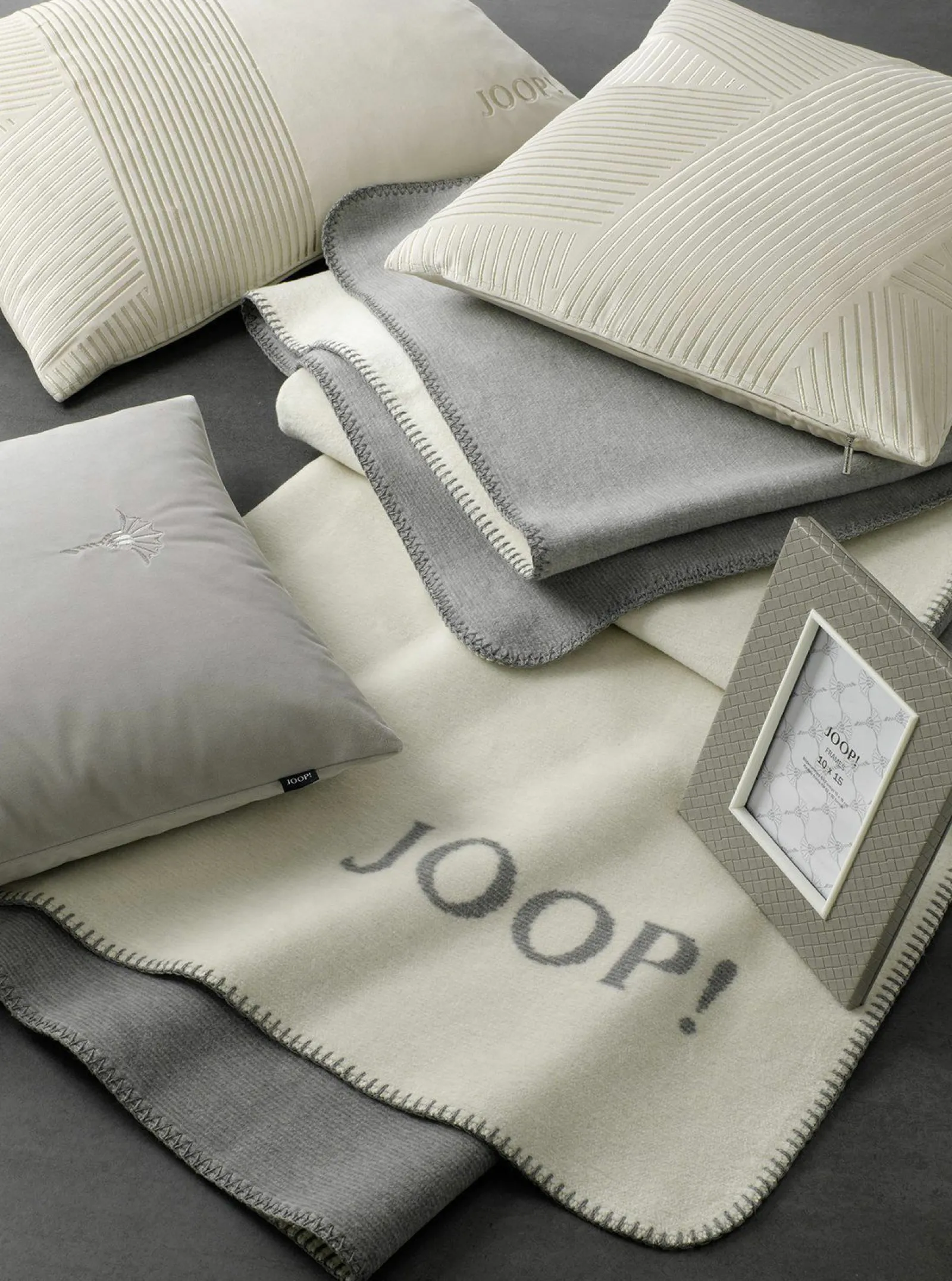 JOOP! Wohndecke beige^ Wohndecken