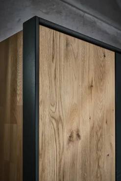 Kleiderschrank braunschwarz^ Kleiderschränke