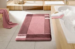 Kleine Wolke WC-Vorleger rot^ Badteppiche