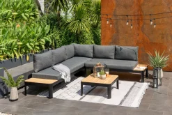 Loungetische><noscript><img width=