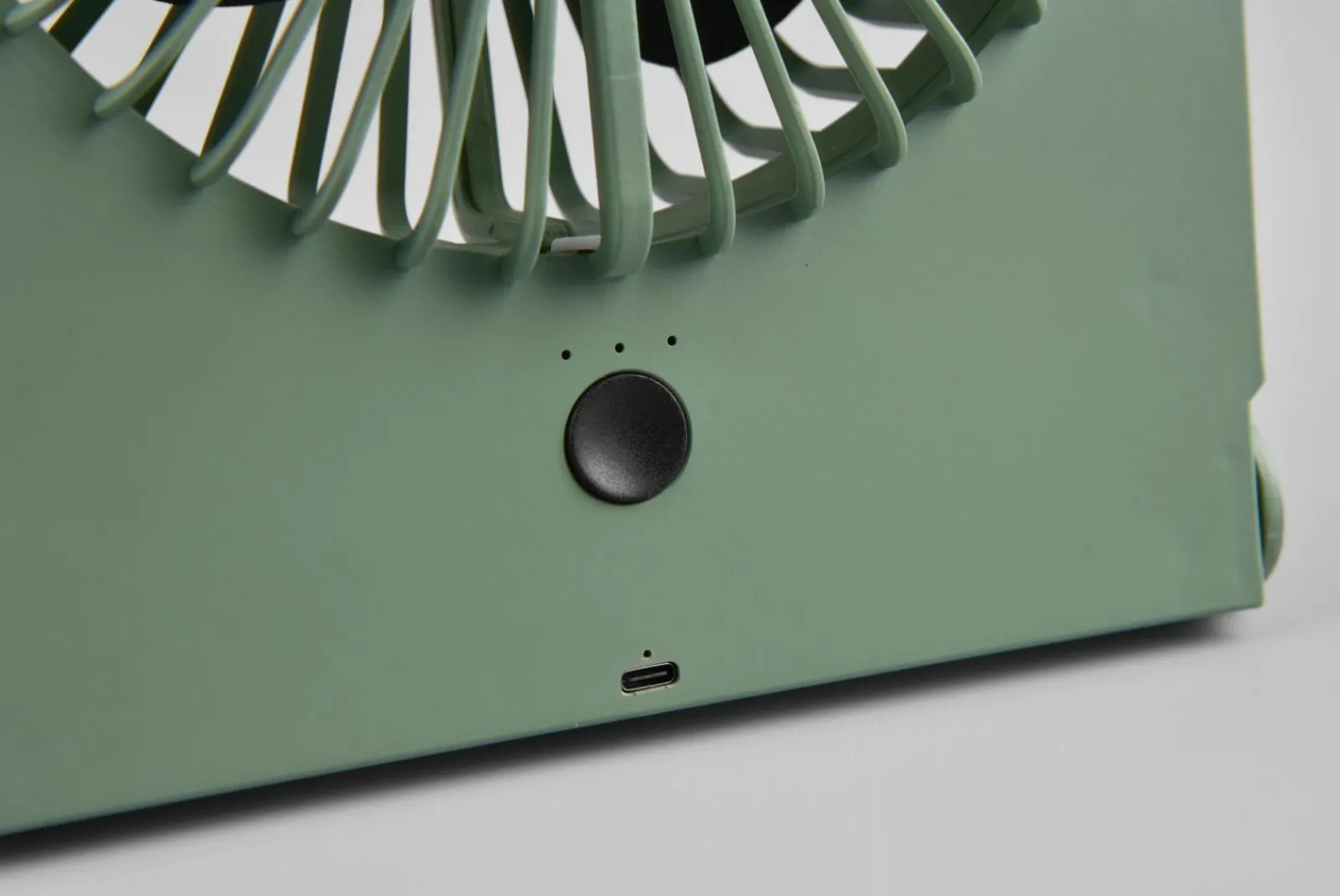 Reality Leuchten Tisch-Ventilator grün^ Tischleuchten
