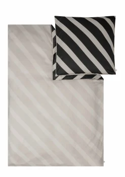 Satin><noscript><img width=